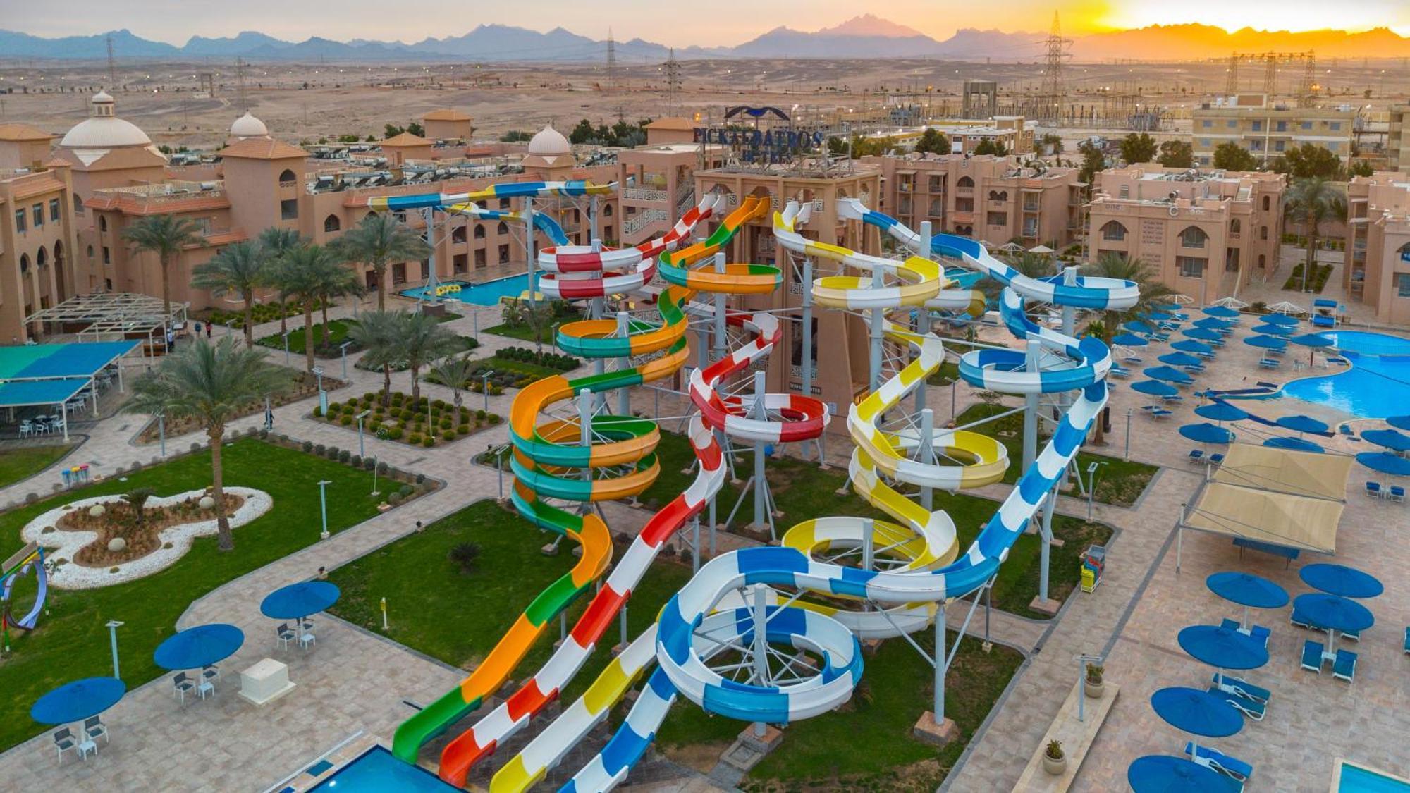 Pickalbatros Aqua Park Resort - Hurghada Exterior foto
